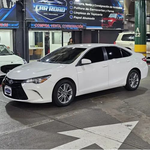 Toyota Camry 2016 Blanco Caracas