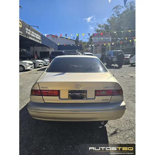 Toyota Camry 2001 Dorado San Antonio
