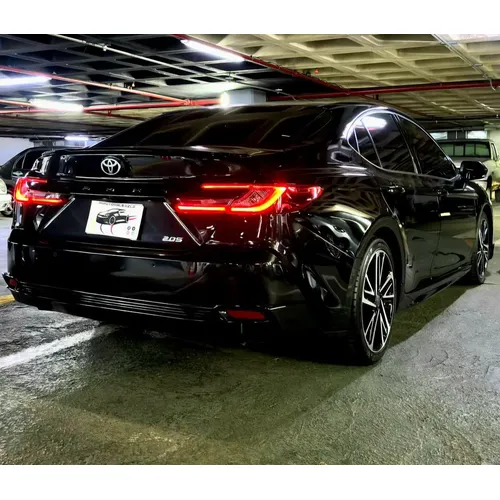 Toyota Camry 2024 Negro Caracas