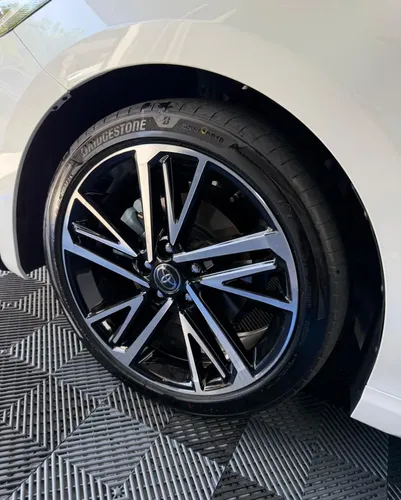 Toyota Camry 2025 Blanco Caracas