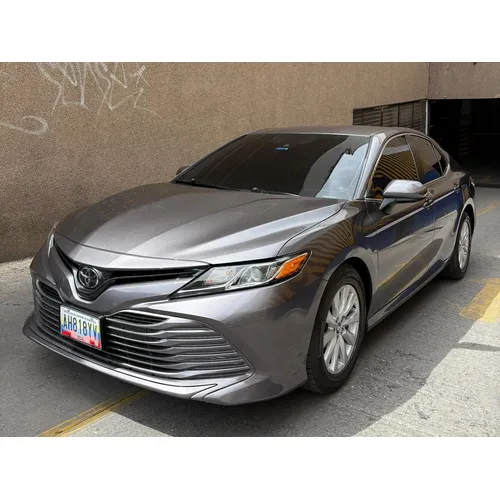 Toyota Camry 2019 Gris Barquisimeto