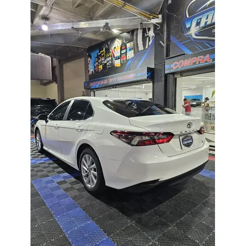 Toyota Camry 2023 Blanco Caracas