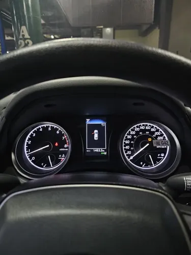 Toyota Camry 2023 Blanco Caracas
