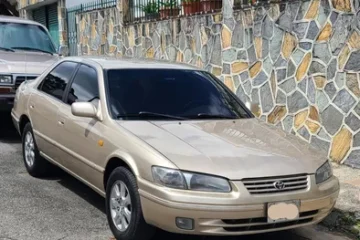 Toyota Camry Lumiere