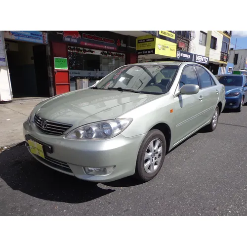 Toyota Camry 2006 Plateado Barquisimeto