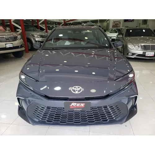 Toyota Camry 2025 Gris Caracas