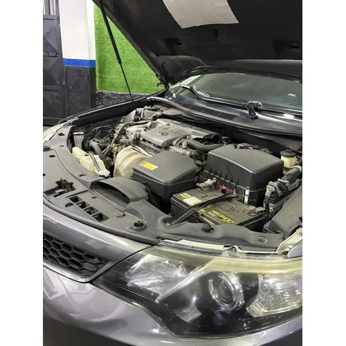 Toyota Camry SE 2014 Gris Caracas
