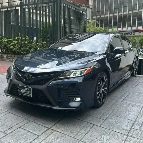 Toyota Camry SE 2020 Azul Caracas