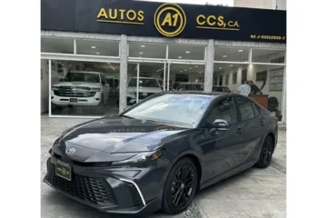 Toyota Camry Se 2025 Gris