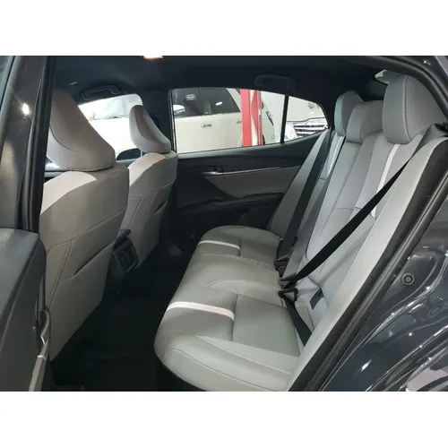 Toyota Camry 2025 Gris Caracas