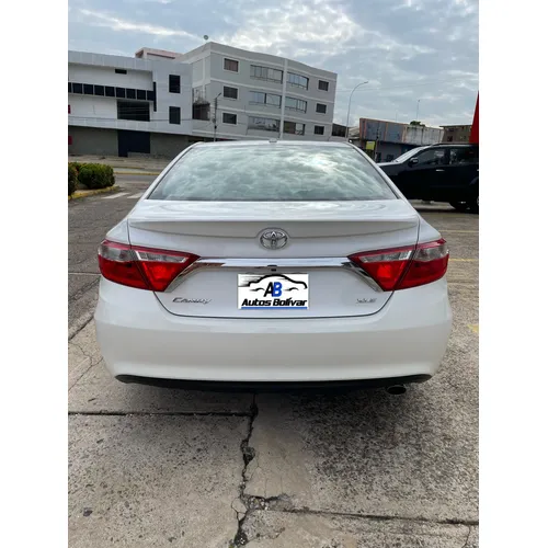 Toyota Camry XLE 2015 Blanco Ciudad Guayana