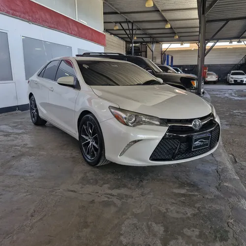 Toyota Camry 2015 Blanco Caracas