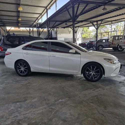 Toyota Camry 2015 Blanco Caracas