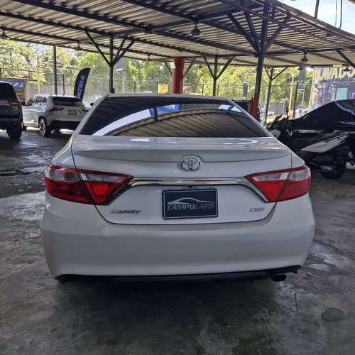 Toyota Camry 2015 Blanco Caracas