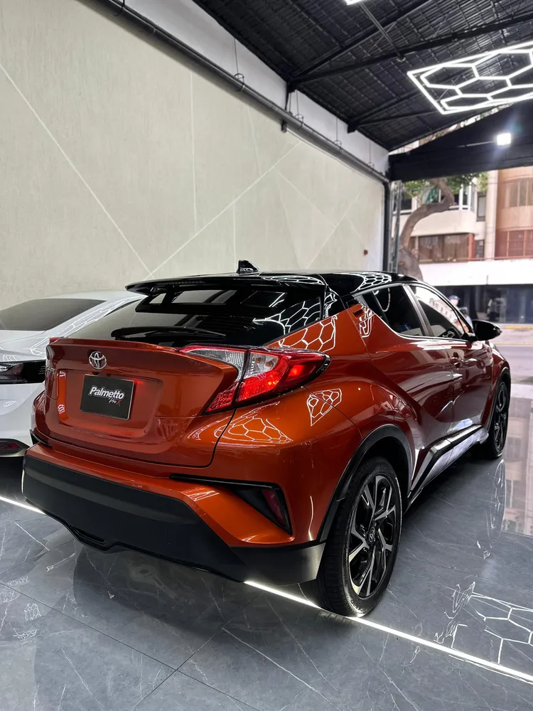 Toyota CH-R 2020 Naranja Caracas