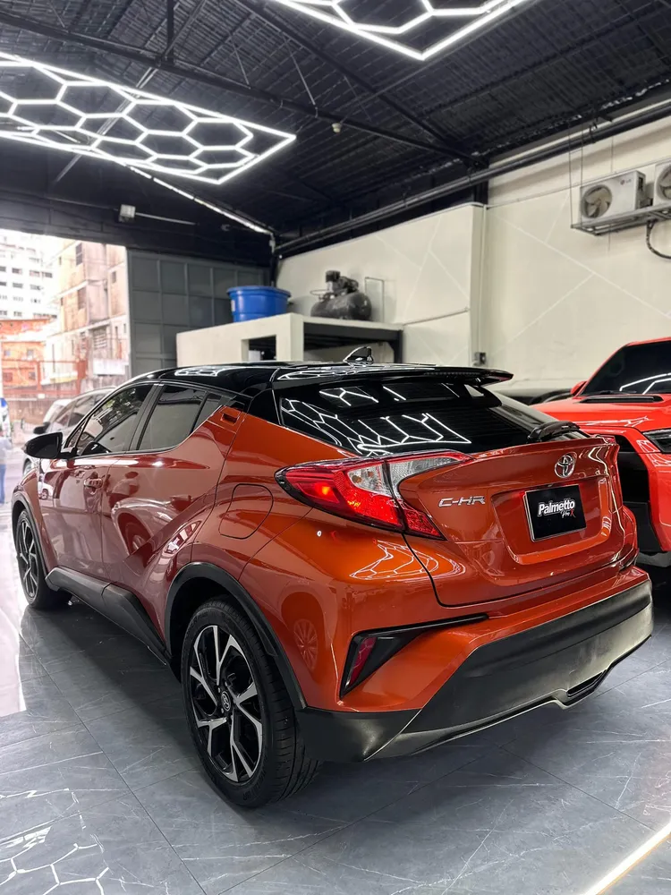 Toyota CH-R 2020 Naranja Caracas
