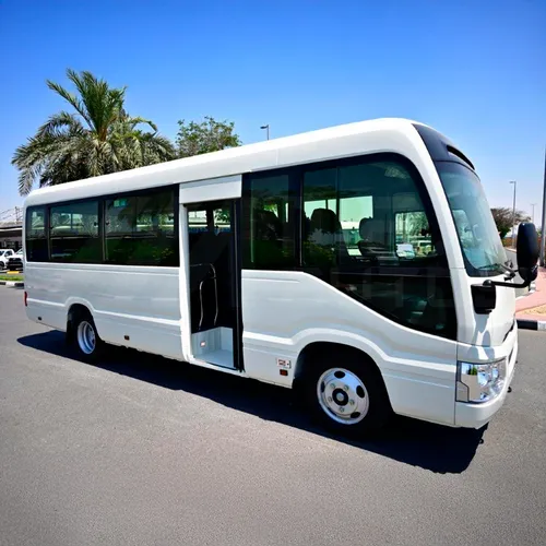 Toyota Coaster 2026 Blanco Caracas