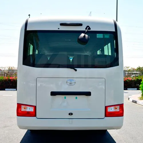 Toyota Coaster 2026 Blanco Caracas