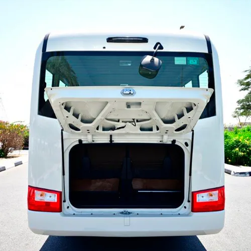 Toyota Coaster 2026 Blanco Caracas