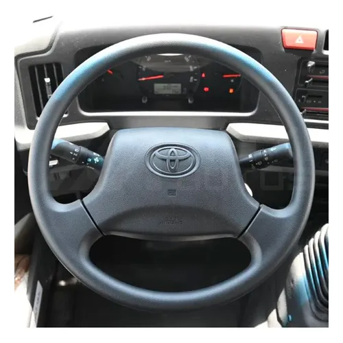 Toyota Coaster 2026 Blanco Caracas