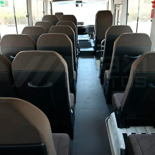 Toyota Coaster 2026 Blanco Caracas