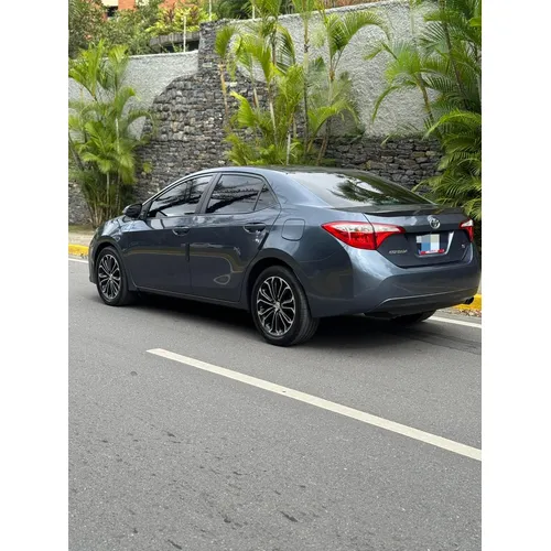 Toyota Corolla S 2016 Gris Caracas