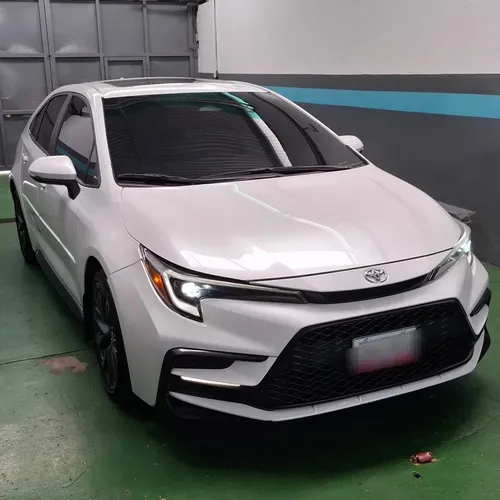 Toyota Corolla 2023 Blanco Caracas
