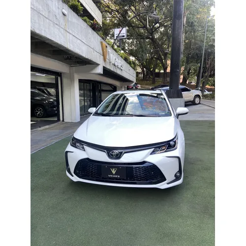 Toyota Corolla 2025 Blanco Caracas