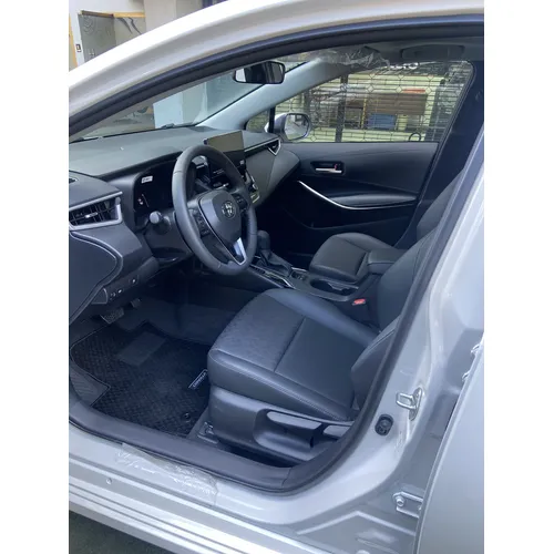 Toyota Corolla 2025 Blanco Caracas