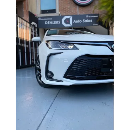 Toyota Corolla 2025 Blanco Caracas