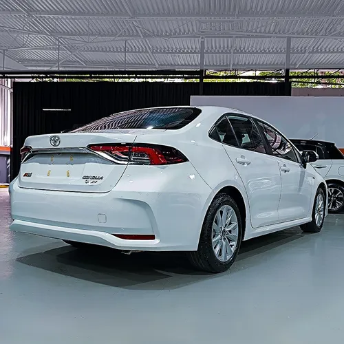 Toyota Corolla 2025 Blanco Caracas