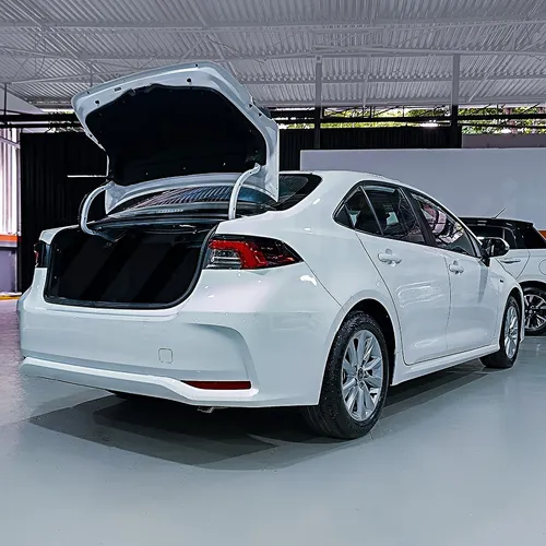 Toyota Corolla 2025 Blanco Caracas