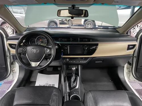 Toyota Corolla 2015 Blanco Caracas