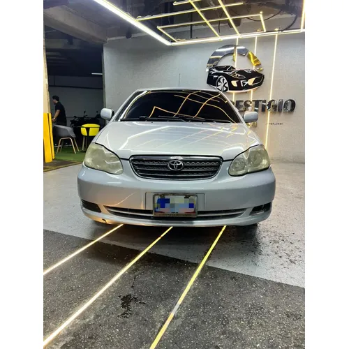 Toyota Corolla 2006 Plateado Caracas