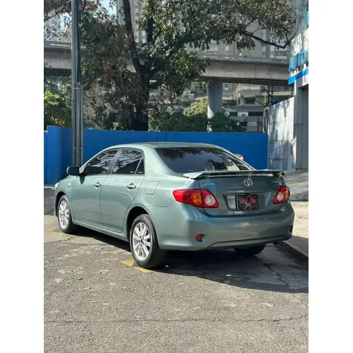 Toyota Corolla XEI 2010 Verde Caracas