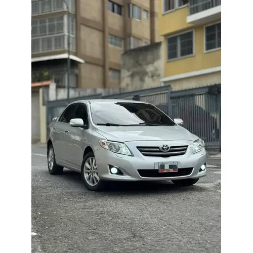 Toyota Corolla GLI 2011 Plateado Caracas
