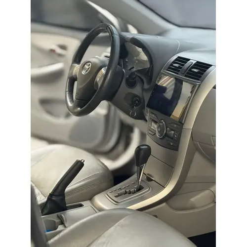 Toyota Corolla GLI 2011 Plateado Caracas