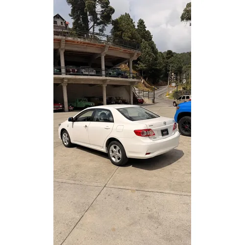 Toyota Corolla XEI 2012 Blanco La Colonia Tovar