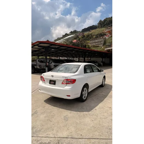 Toyota Corolla XEI 2012 Blanco La Colonia Tovar