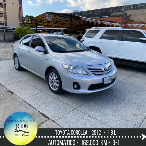Toyota Corolla GLI 2012 Plateado Valencia