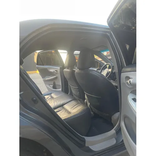 Toyota Corolla 2013 Negro Caracas