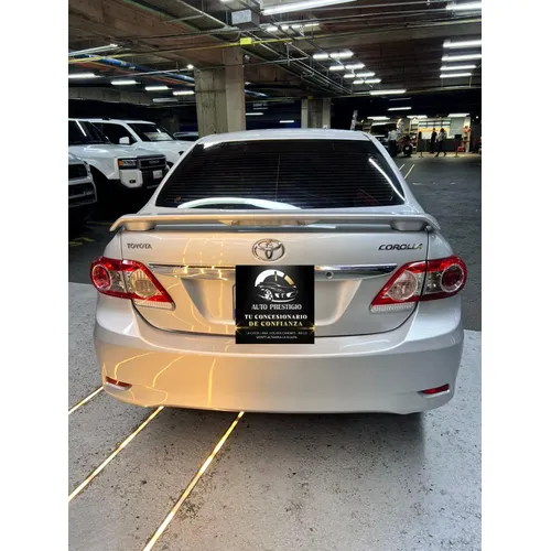 Toyota Corolla GLI 2014 Plateado Caracas