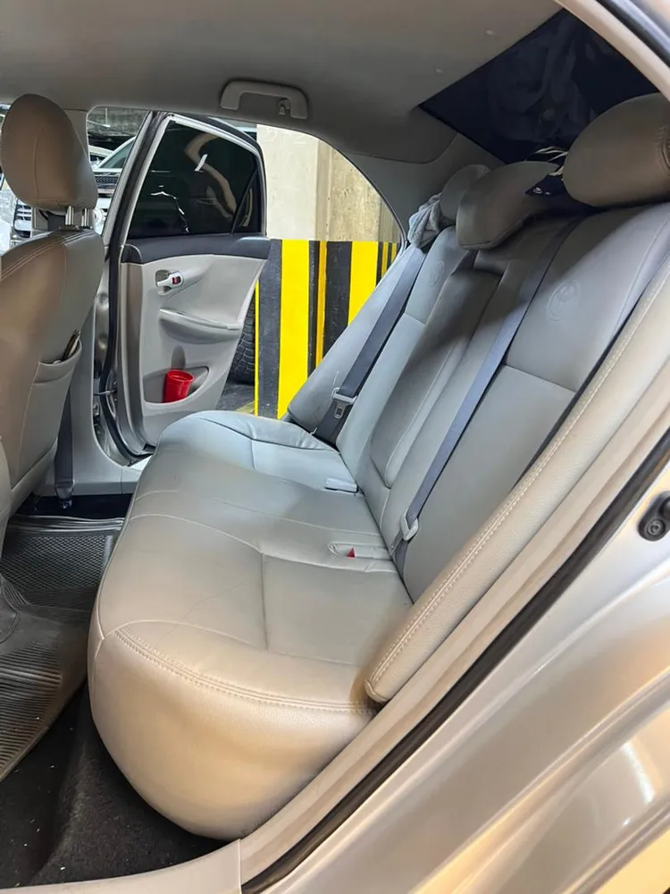 Toyota Corolla GLI 2014 Plateado Caracas