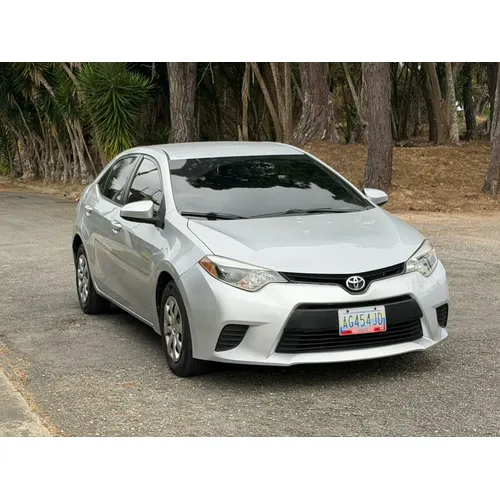 Toyota Corolla 2015 Plateado Caracas