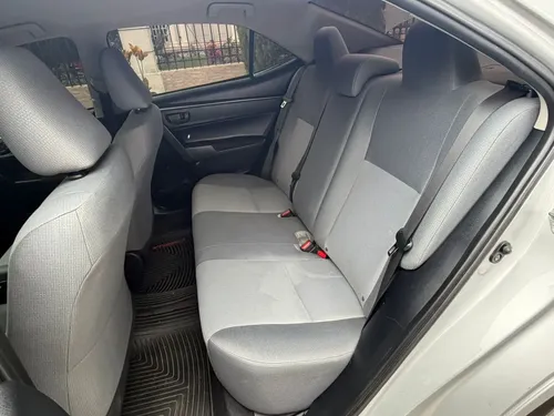 Toyota Corolla 2015 Plateado Caracas