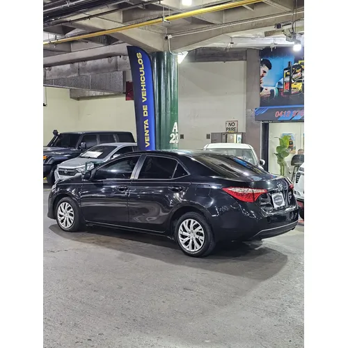 Toyota Corolla 2018 Negro Caracas