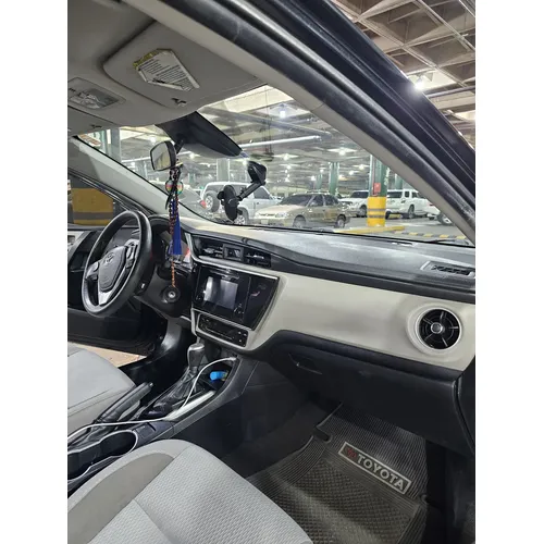 Toyota Corolla 2018 Negro Caracas