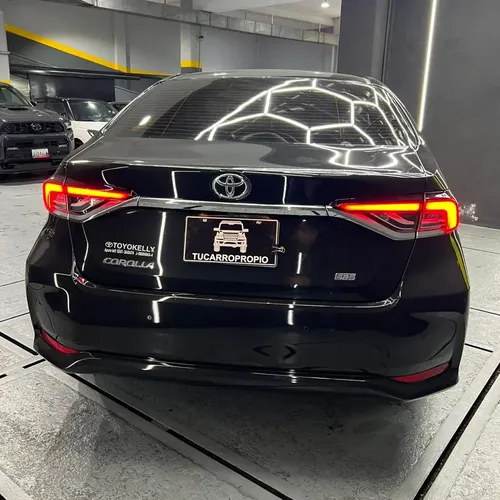 Toyota Corolla 2023 Negro Caracas
