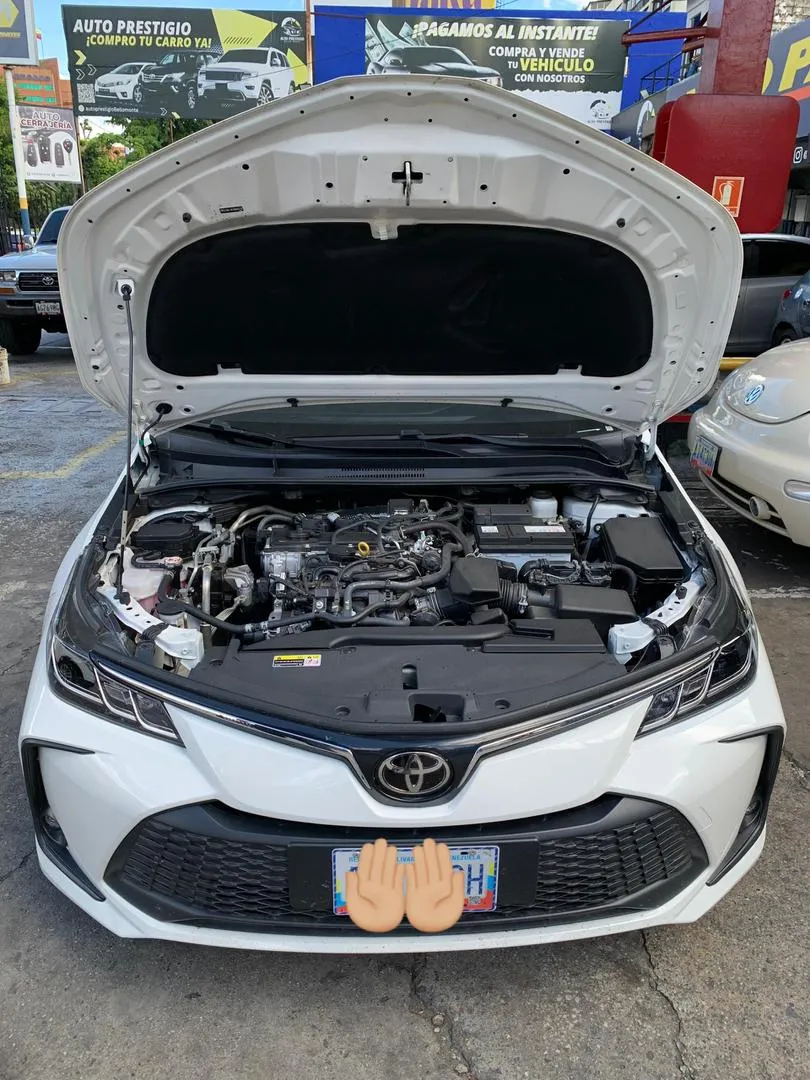Toyota Corolla 2024 1.5 blanco10