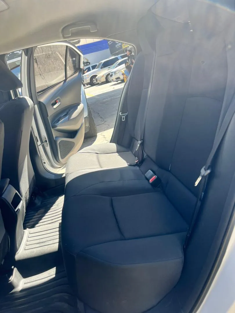 Toyota Corolla 2024 1.5 blanco8